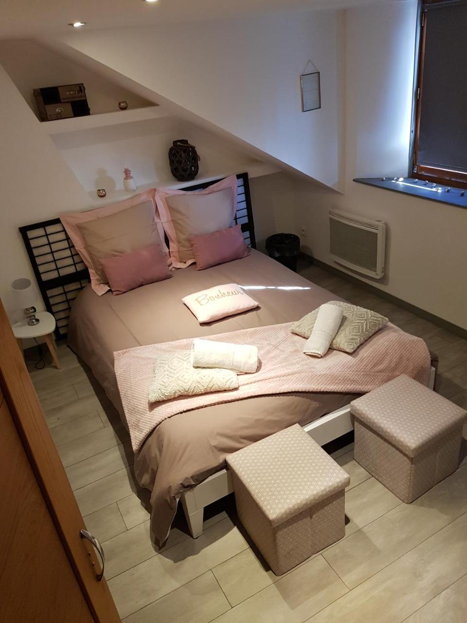 Aparthotel Au Detour De Gournay Esterno foto