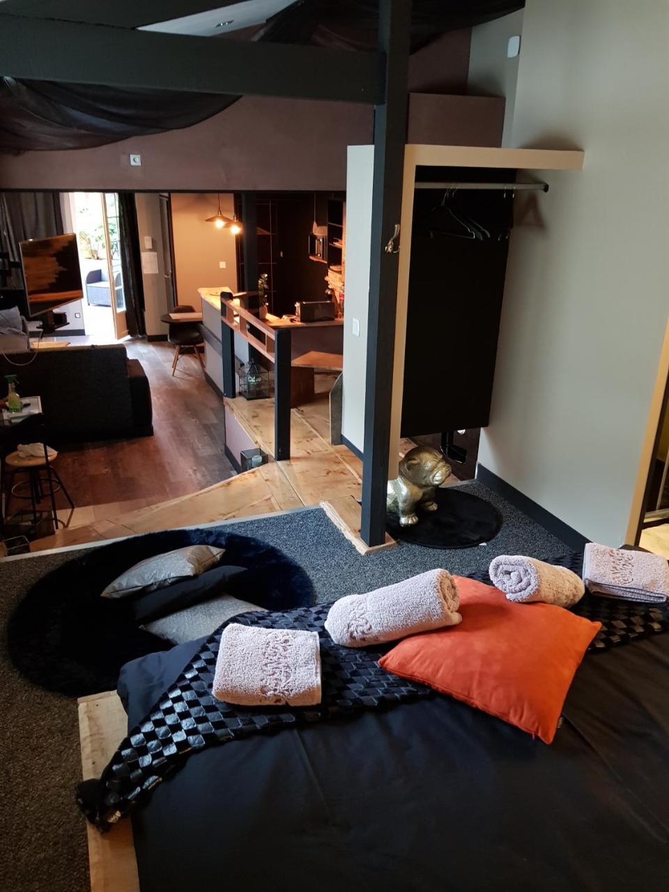 Aparthotel Au Detour De Gournay Esterno foto