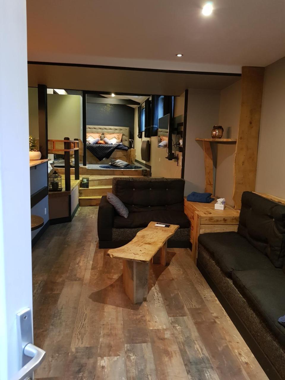 Aparthotel Au Detour De Gournay Esterno foto